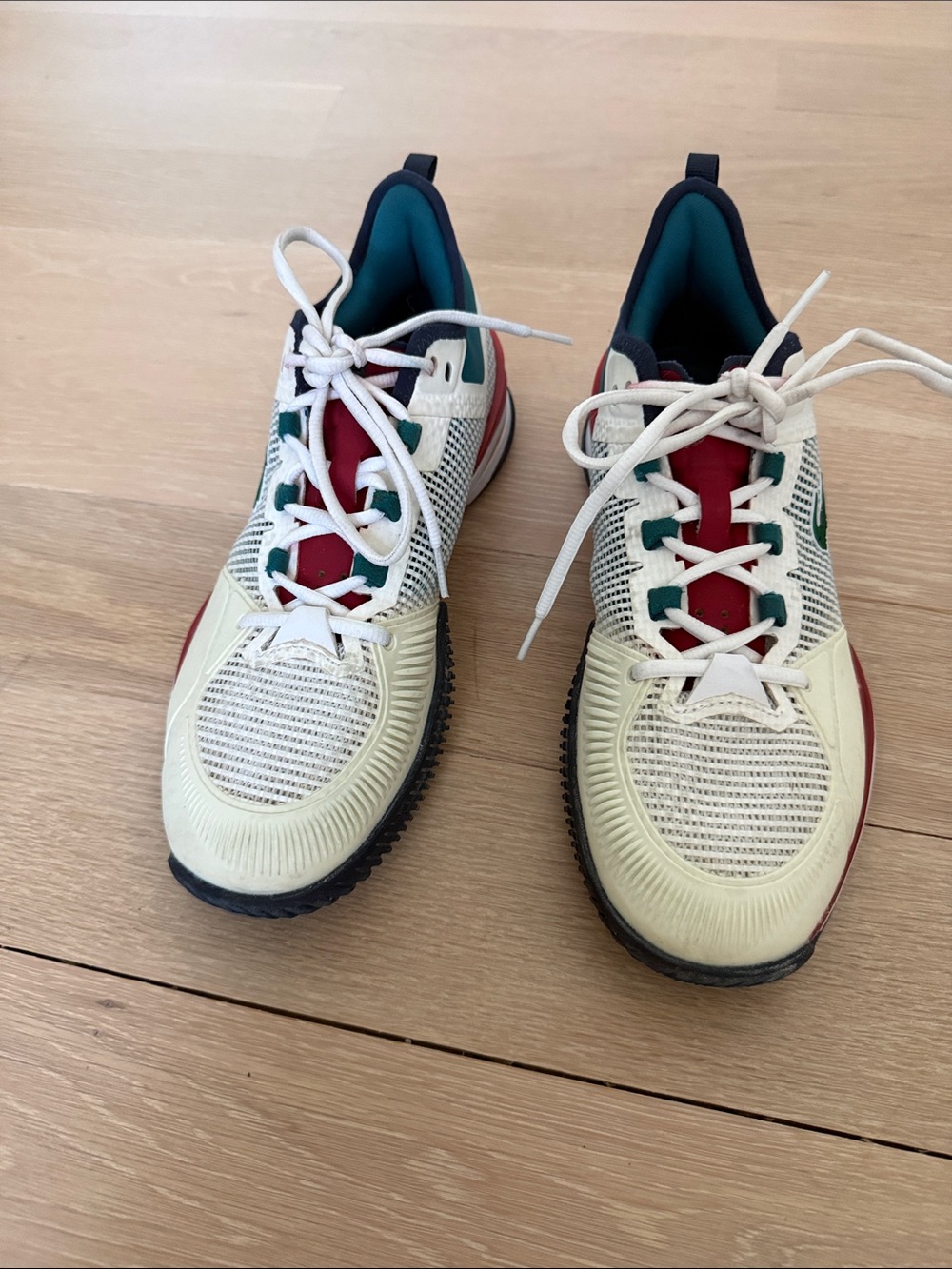 Women’s Lacoste tennis shoes. Used 4-5 times. Final sale